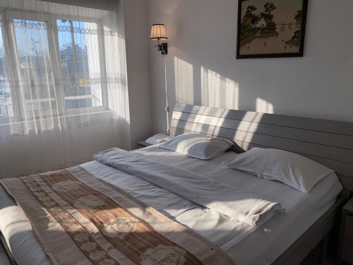 שימקנט Tourist Hotel מראה חיצוני תמונה
