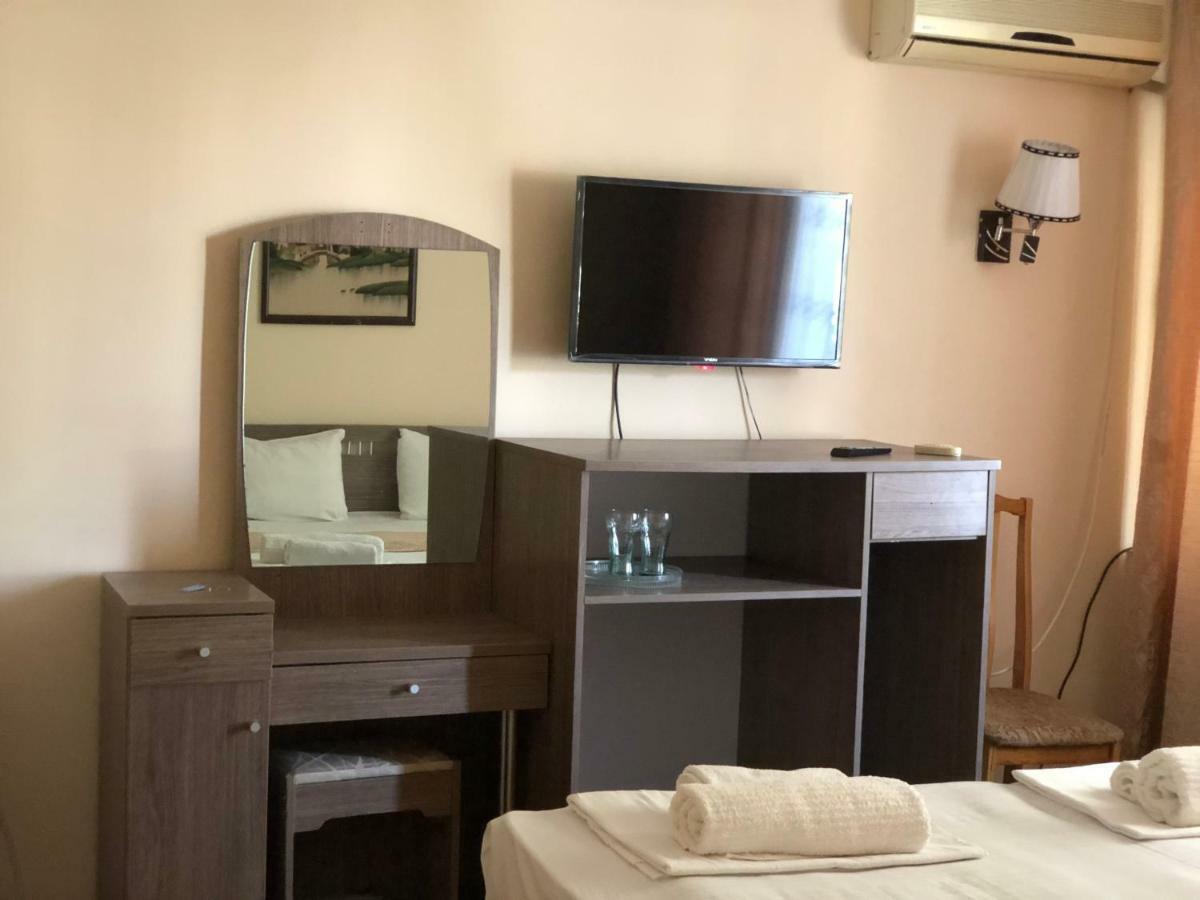 שימקנט Tourist Hotel מראה חיצוני תמונה