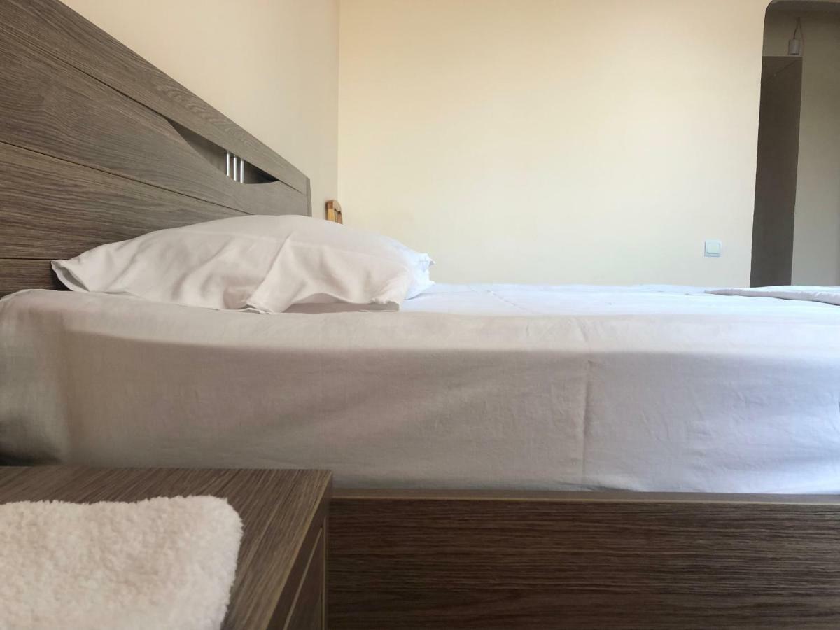 שימקנט Tourist Hotel מראה חיצוני תמונה